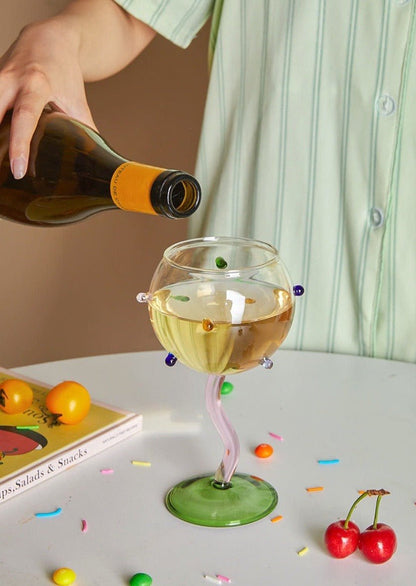 Unieke Handgeblazen Wijnglazen – Regenboog Sprinkles Design